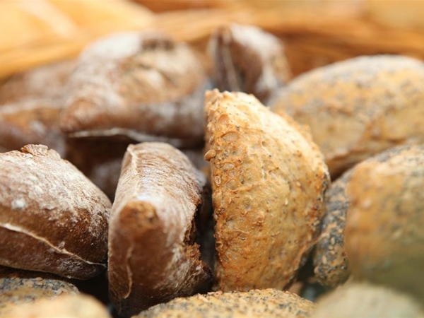 Harde broodjes en stokbrood